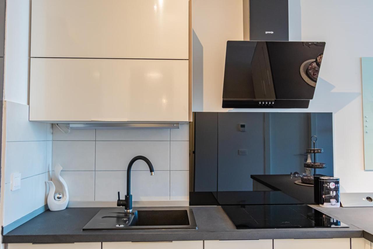 Flexible Selfcheckins 25 - Zagreb - Garage - Loggia - New - Luxury Leilighet Eksteriør bilde